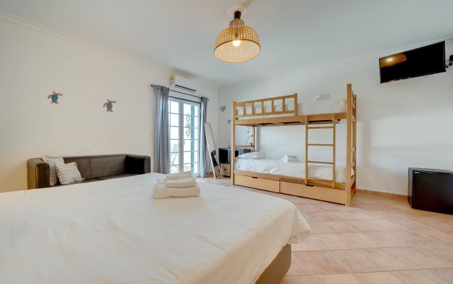 Real Estate 392 DSC05846