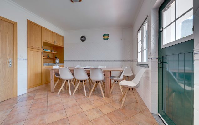 Real Estate 398 DSC05922