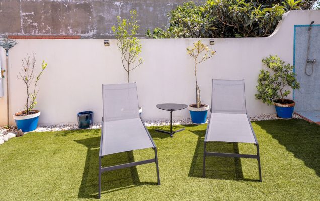 Real Estate 402 DSC05968