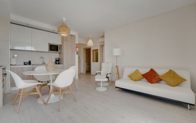 Real Estate 364 DSC09426