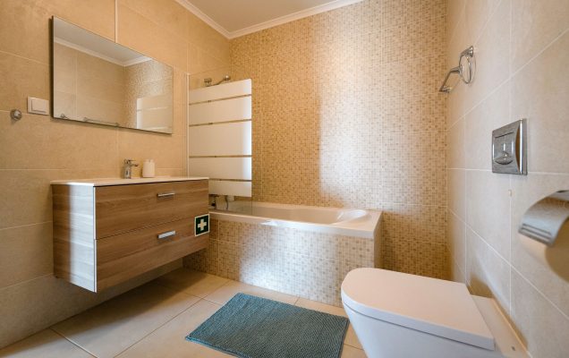 Real Estate 375 DSC09508